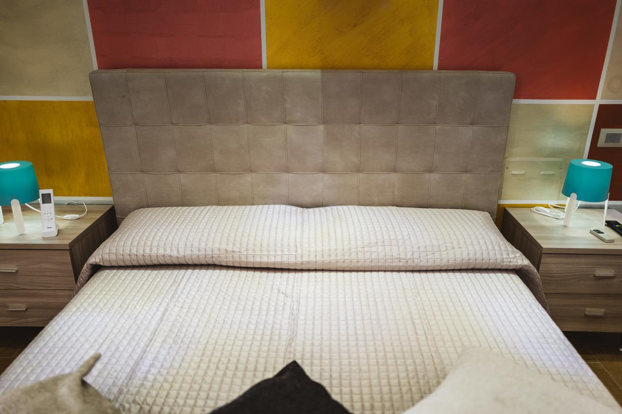 B&B Palazzo Del Toro Montesilvano Marina Dış mekan fotoğraf